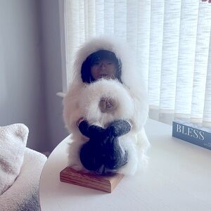 Eskimo figurine